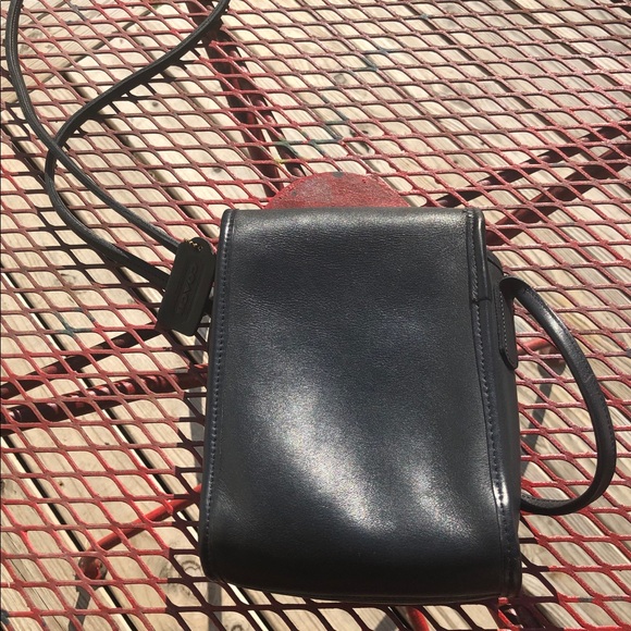 Coach - Picture 2 of 3